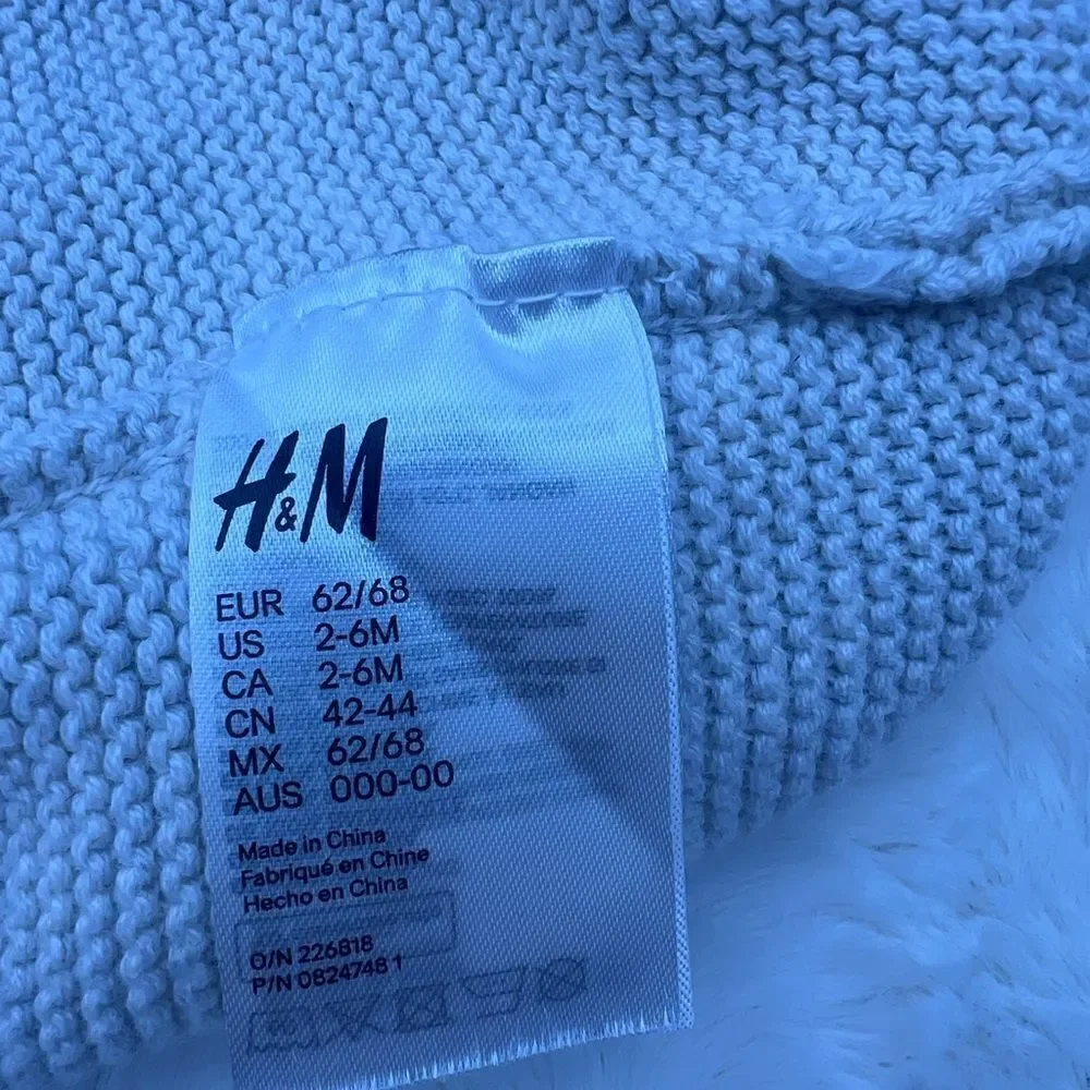 H&M Baby Brannan Bear Beanie size 2-6 months